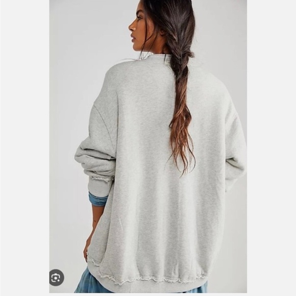 Free People Boyfriend Cardigan Oversized Reversible Jacket Fleece White Grey XS - Picture 3 of 12